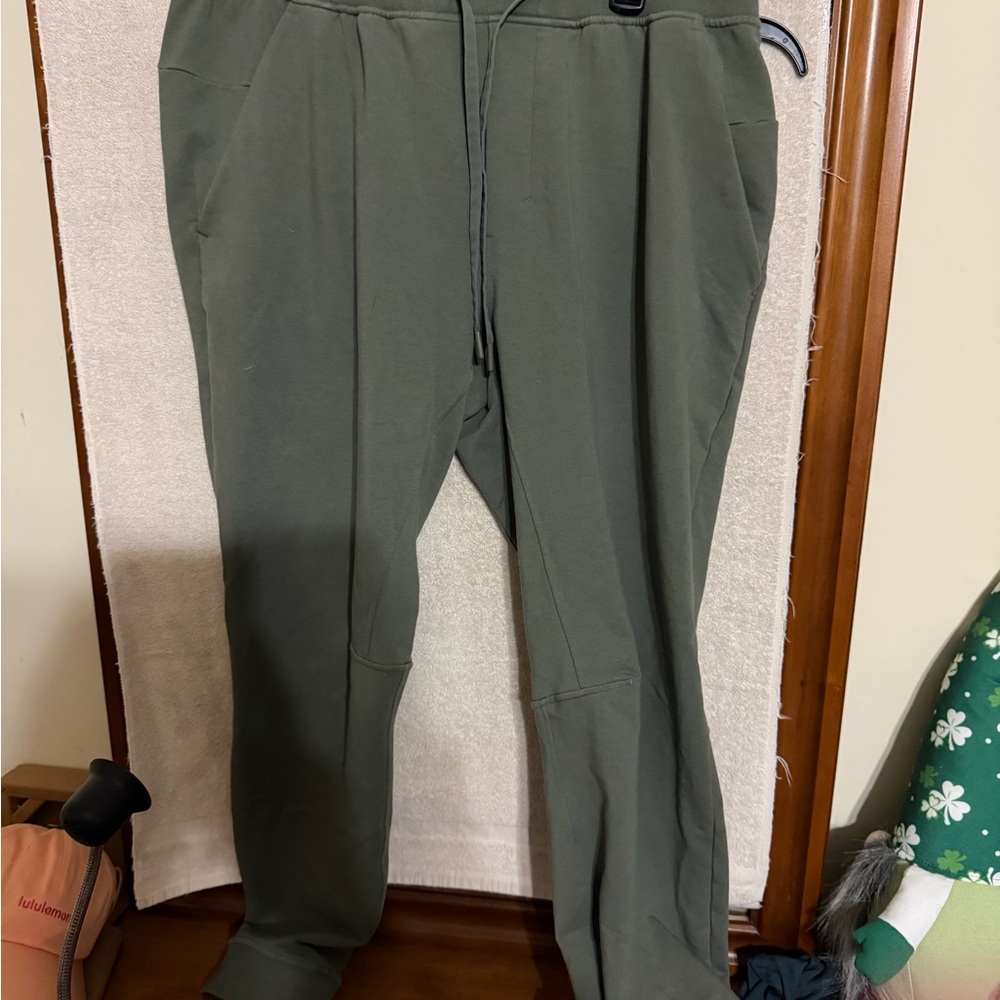 Lululemon Athletica Green Joggers